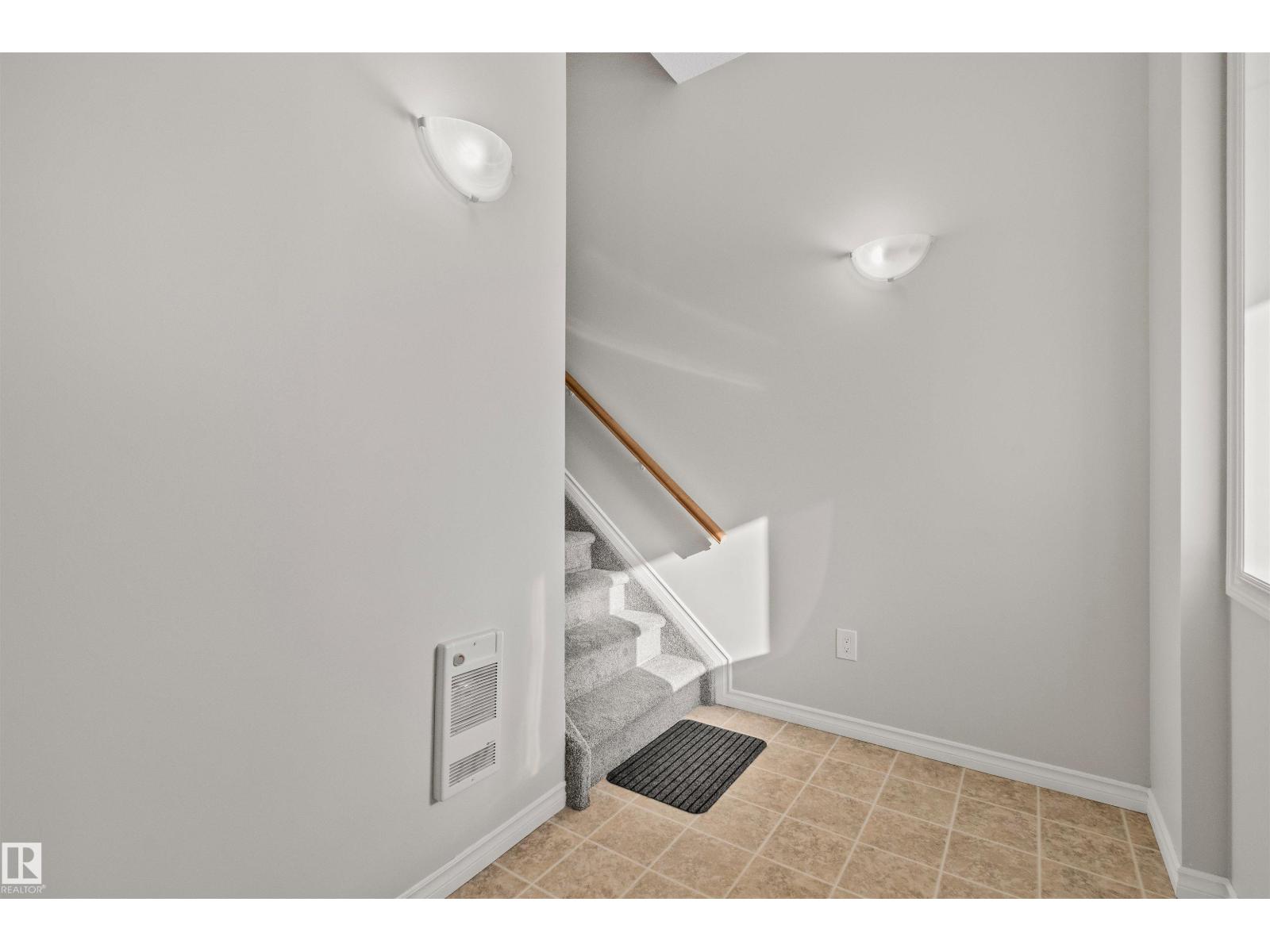 #1 3010 33 AV NW NW, Edmonton — photo 5