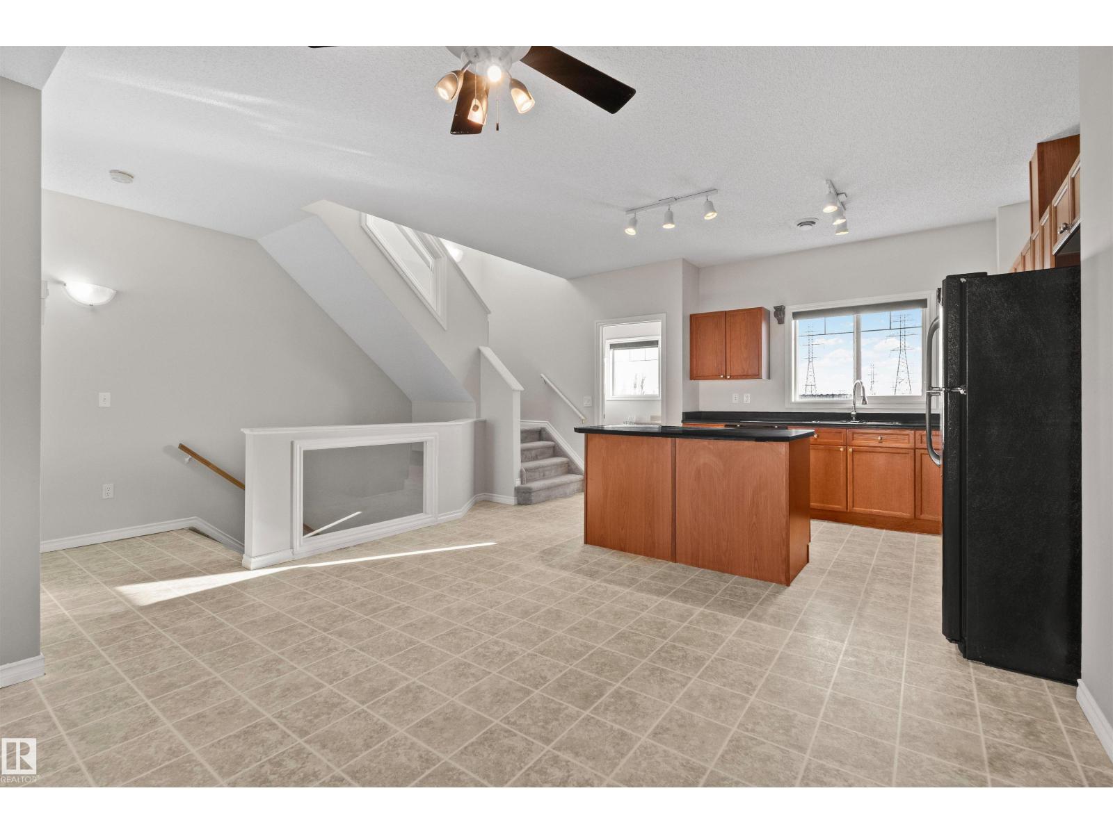 #1 3010 33 AV NW NW, Edmonton — photo 9