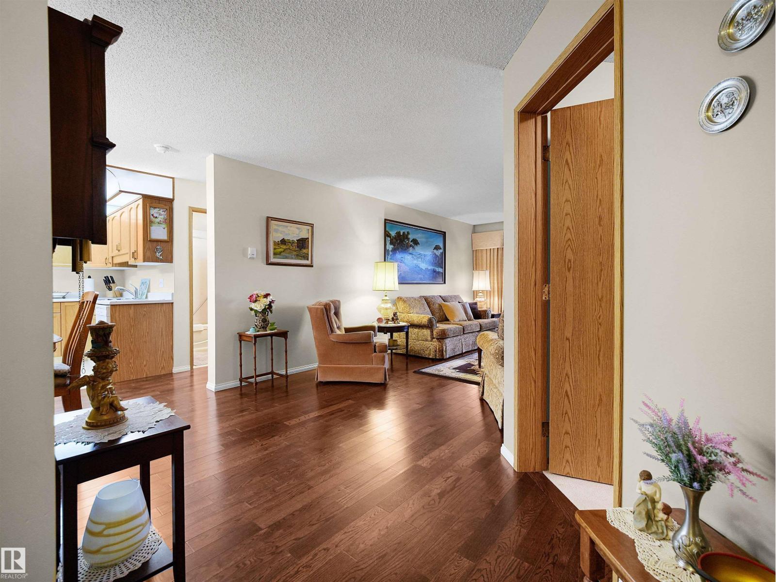 #314 10935 21 AV NW, Edmonton — photo 6