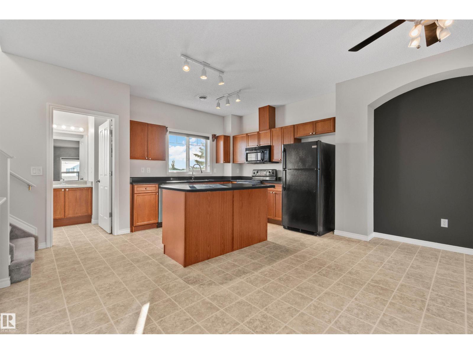 #1 3010 33 AV NW NW, Edmonton — photo 8