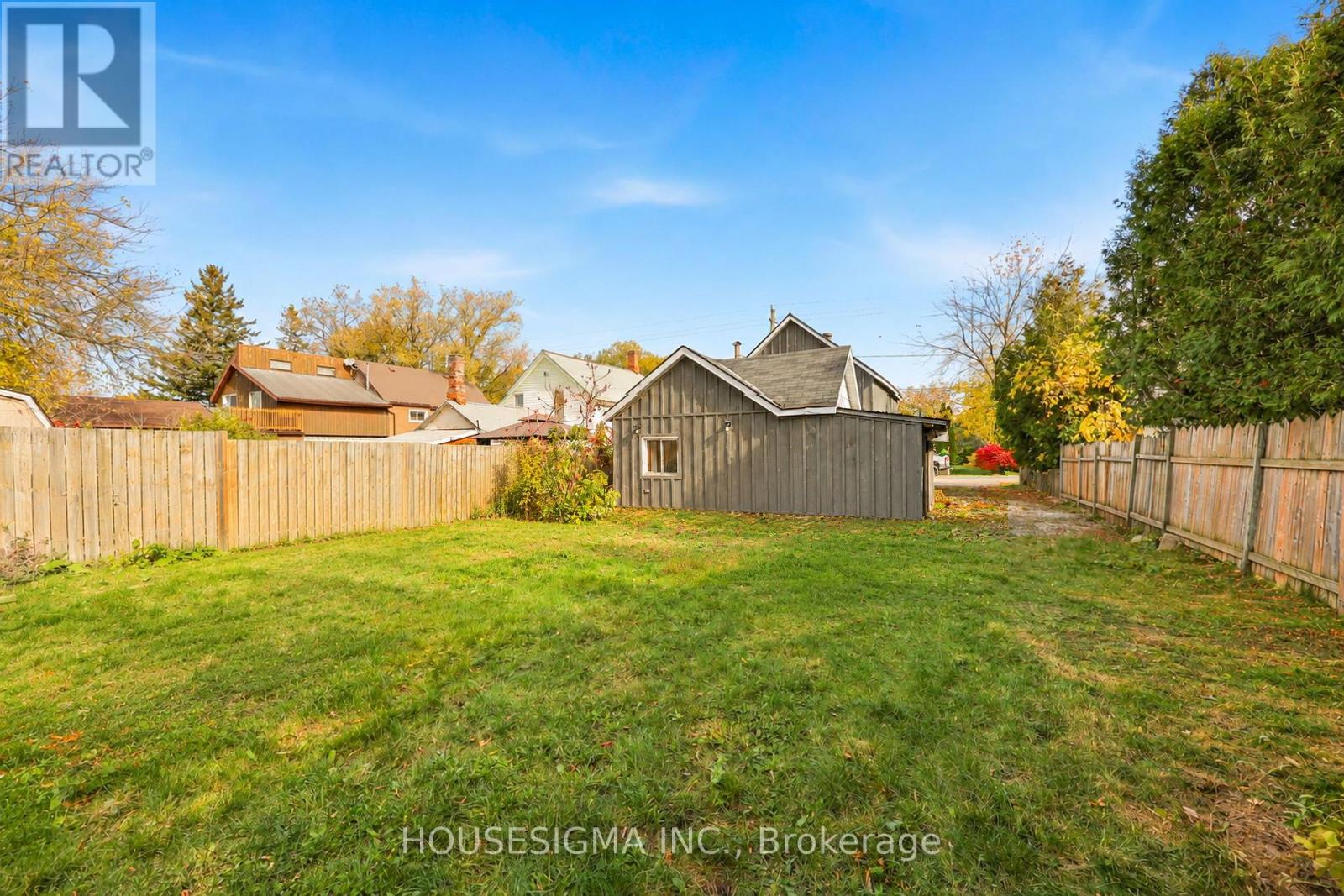 116 SPRUCE Street, Collingwood, ON photo 48