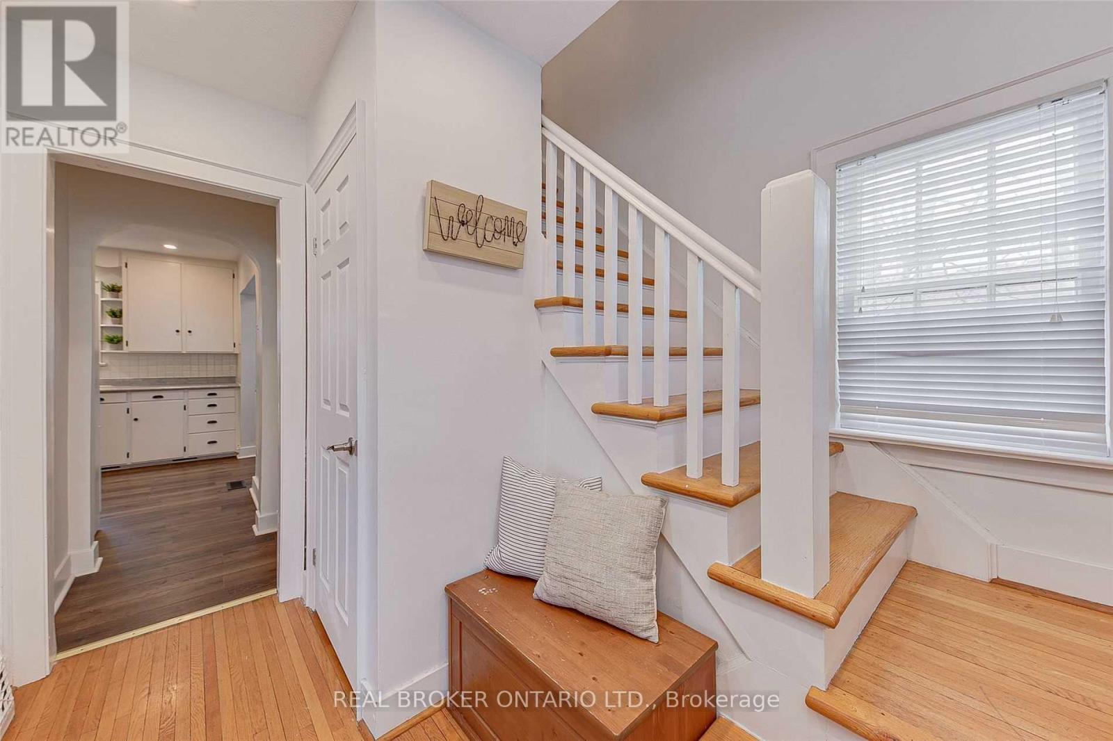 77 Wellington Street, Barrie photo 4