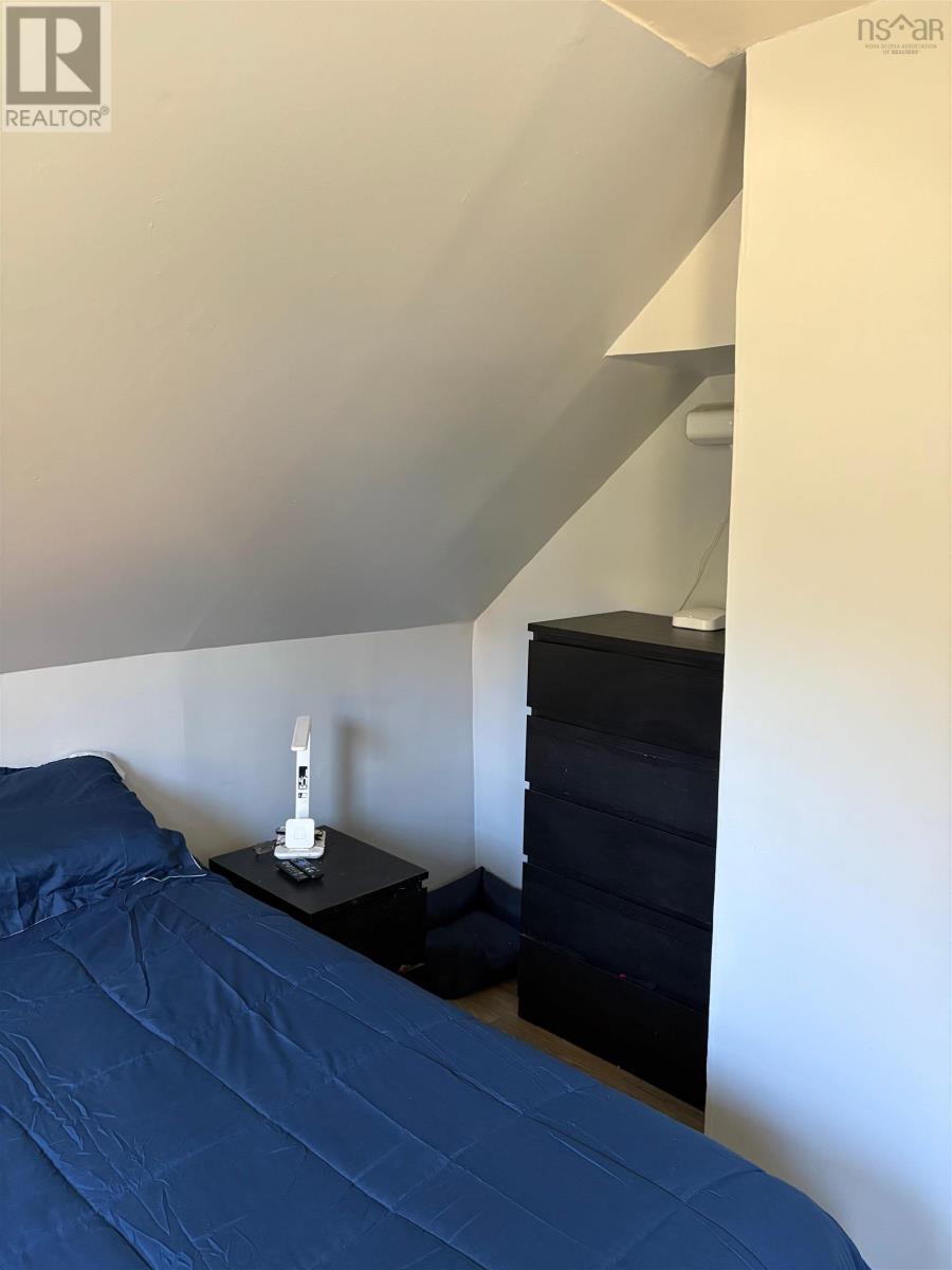 29 Spruce Street, photo 18