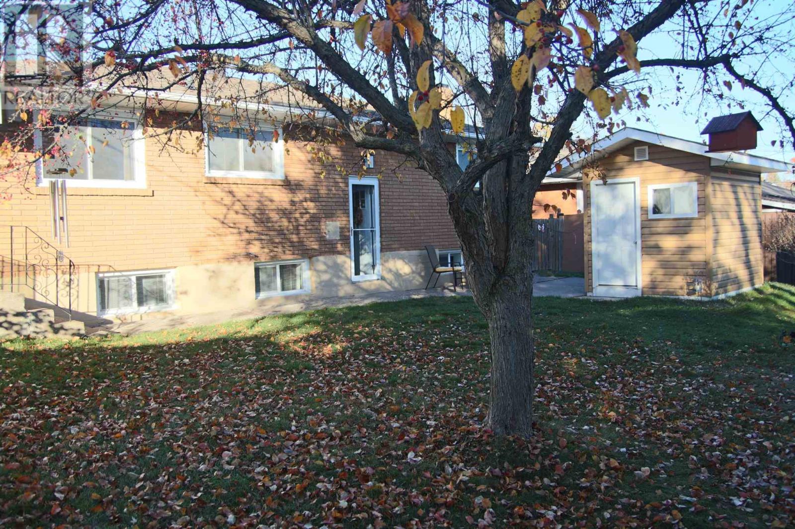 8 Wireless AVE - 11