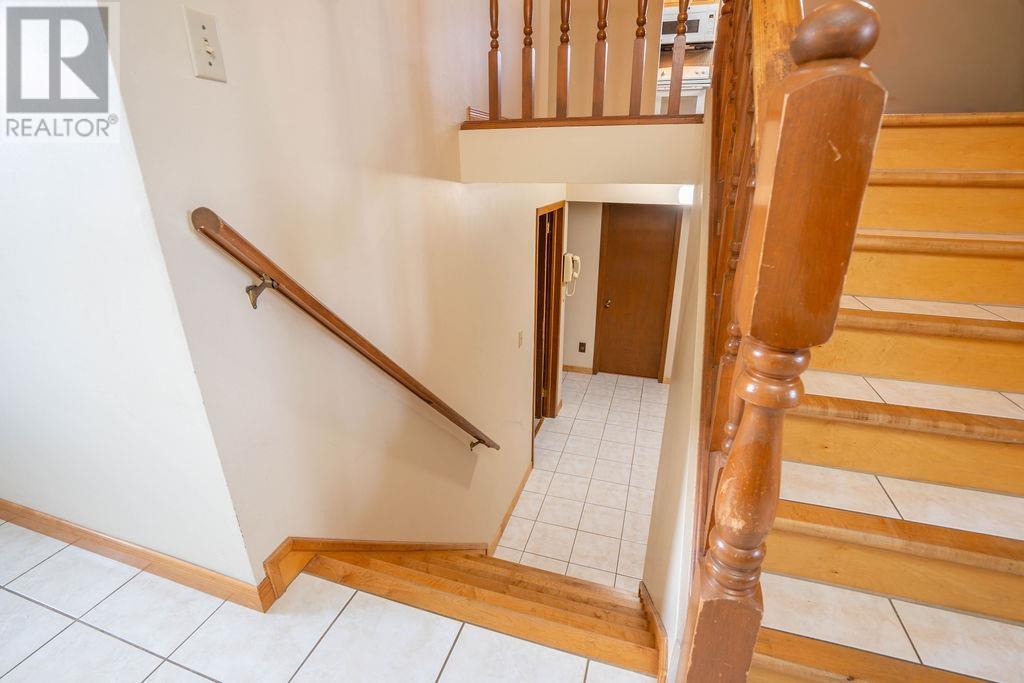 52 Danby RD - 41