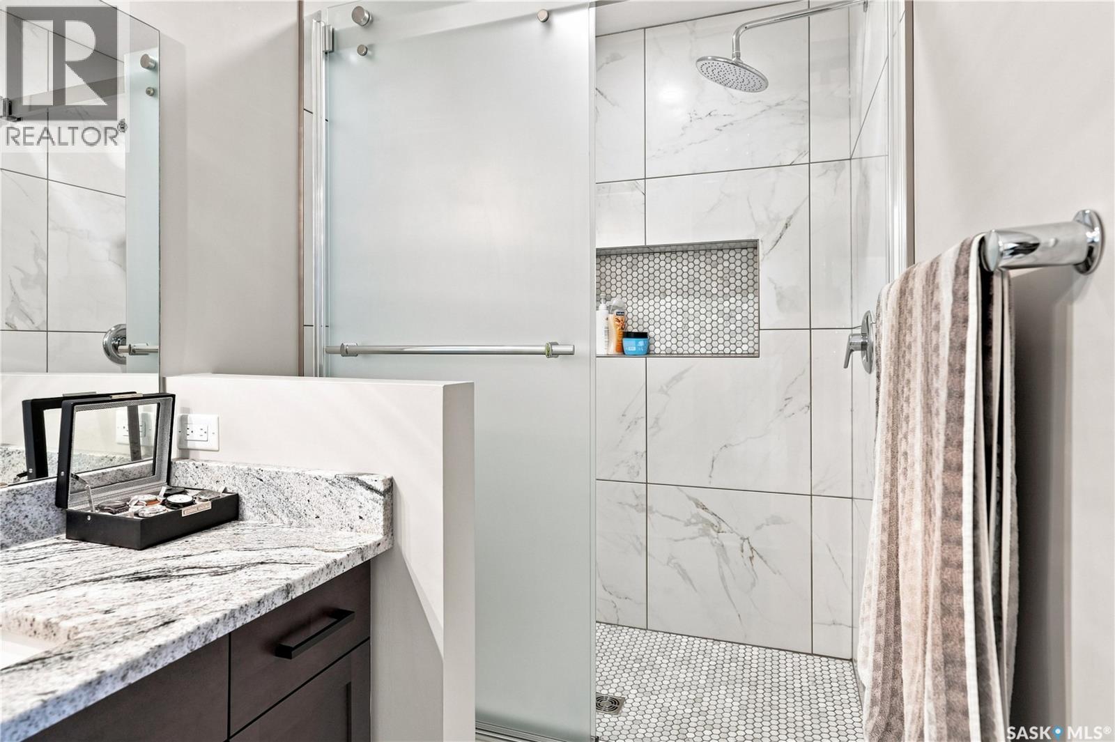 E 4138 Green Olive WAY E, Regina — photo 30
