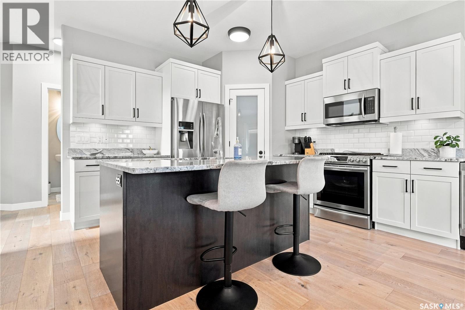 E 4138 Green Olive WAY E, Regina — photo 8
