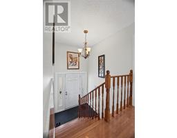 84 Cowan Avenue thumbnail 12