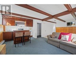 84 Cowan Avenue thumbnail 21