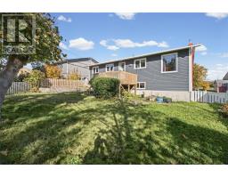 84 Cowan Avenue thumbnail 23