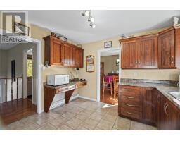 84 Cowan Avenue thumbnail 6