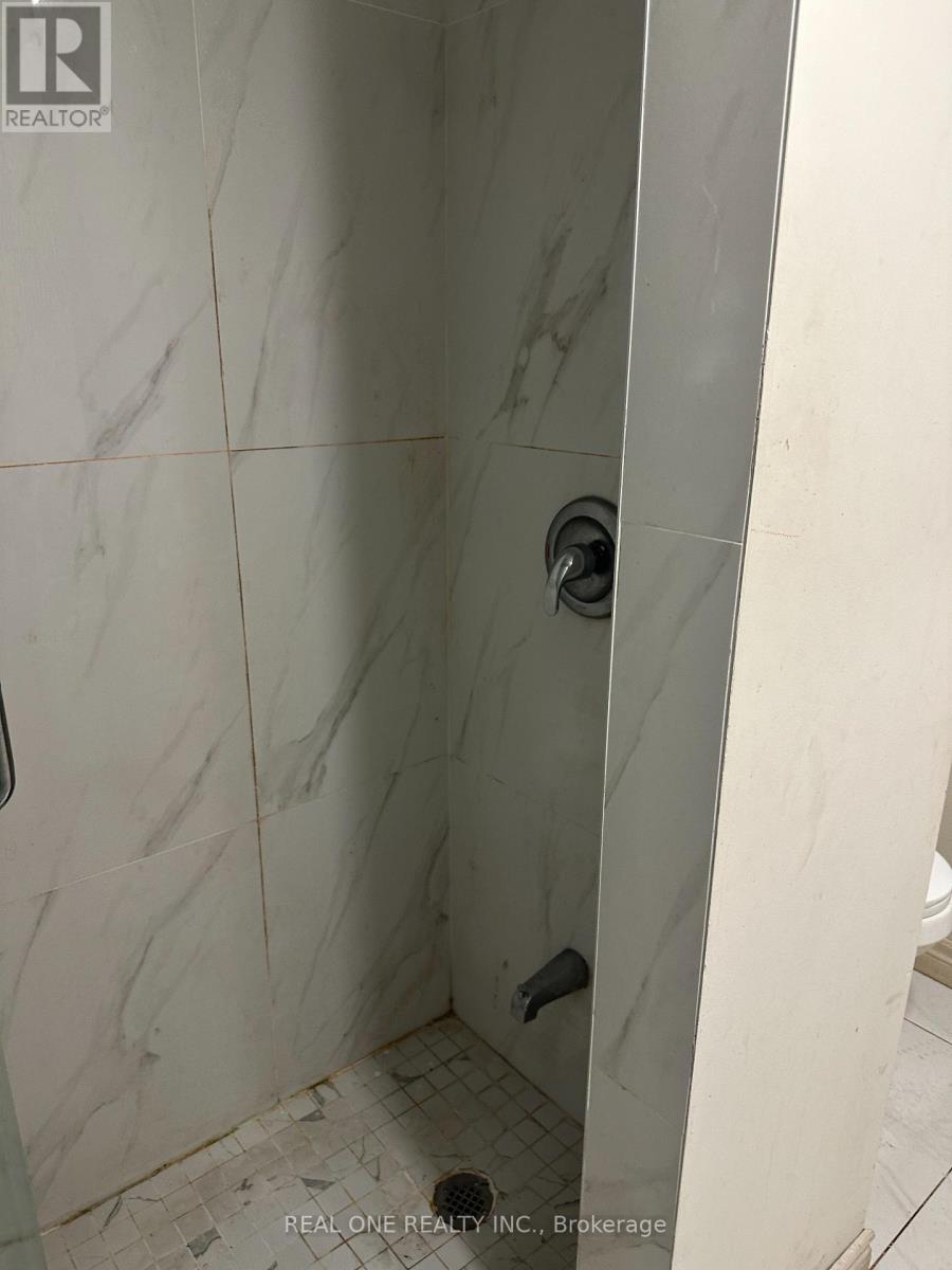 22 PLEASANT VIEW DRIVE, Toronto (Pleasant View) — photo 7