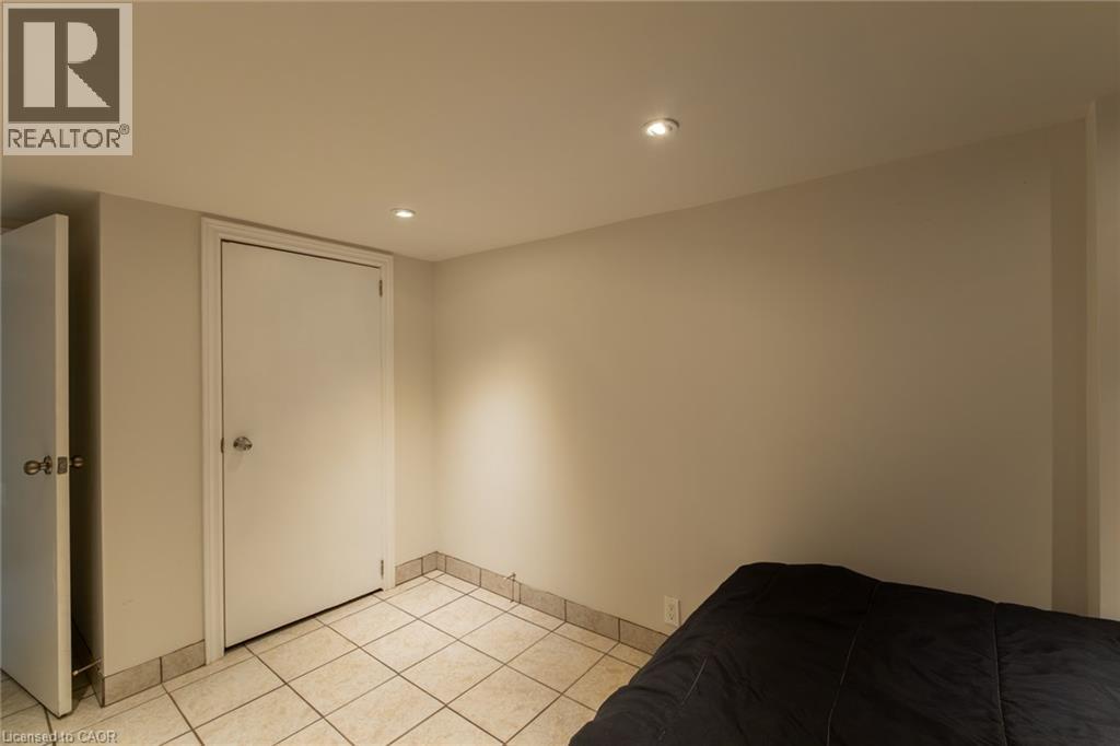 500 ST ANDREW Street - 36