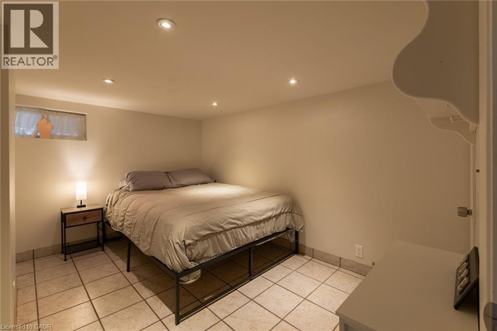 500 ST ANDREW Street - 33