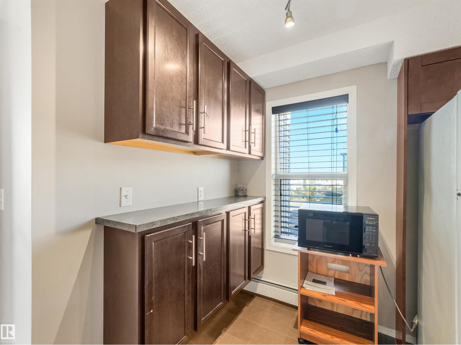 #401 11804 22 AV SW SW, photo 37 of 47