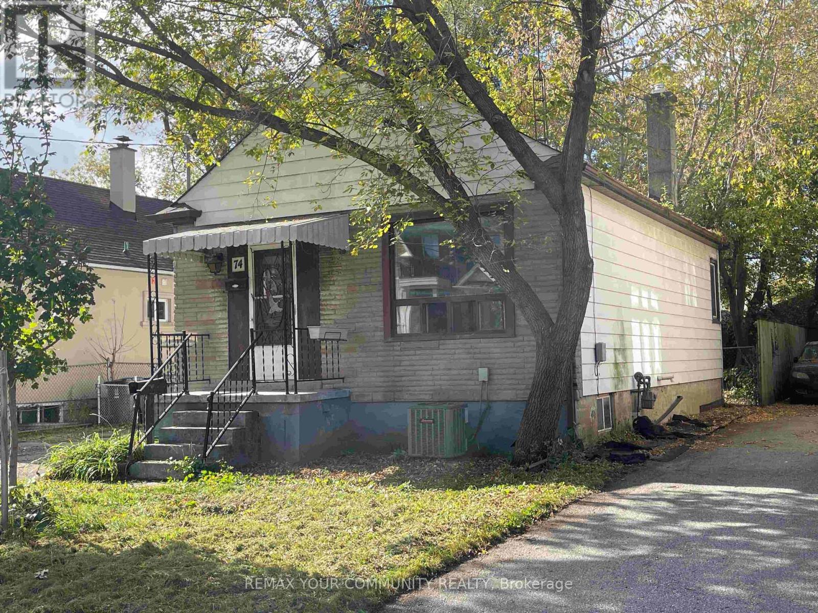 Photo of 74 SIXTEENTH STREET