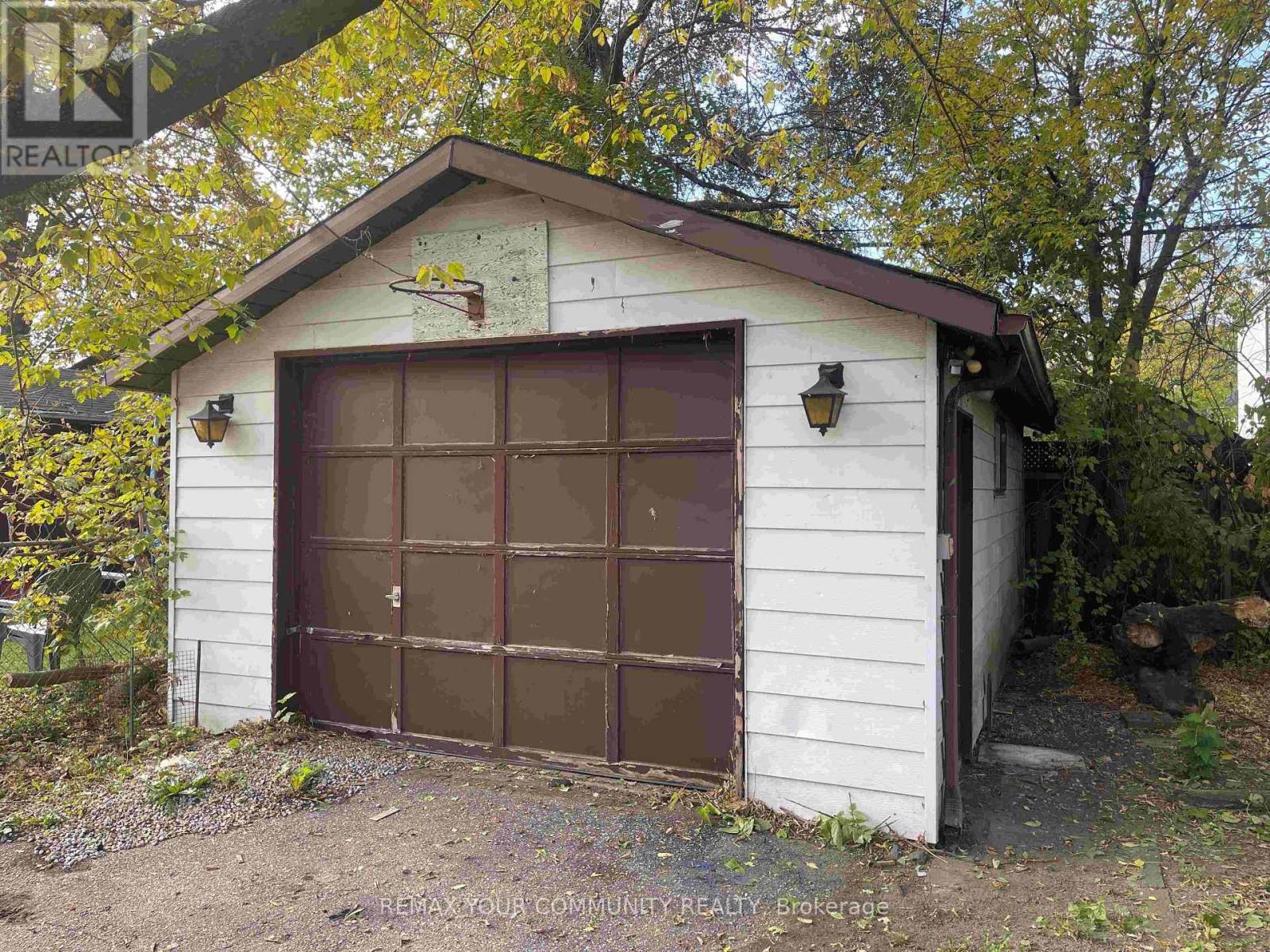 Photo of 74 SIXTEENTH STREET