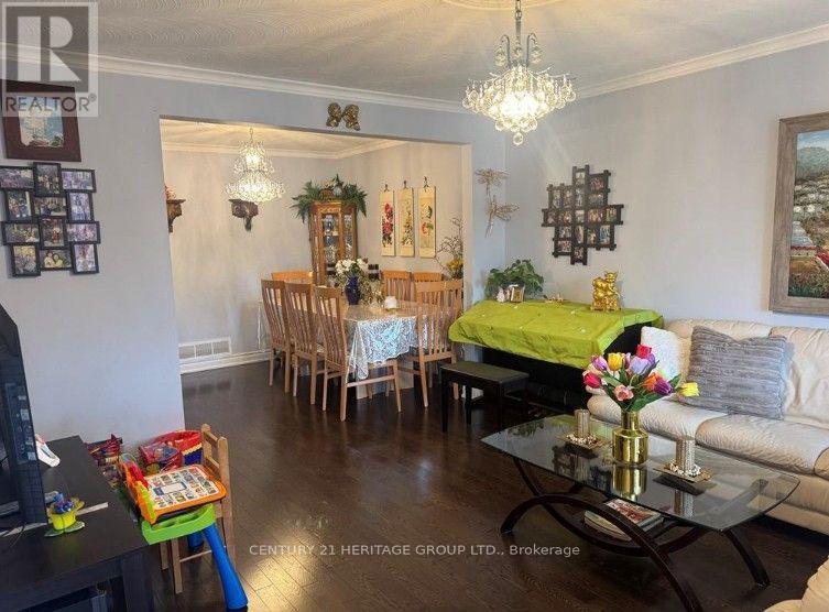 54 Petiole Road, Toronto, ON photo 16