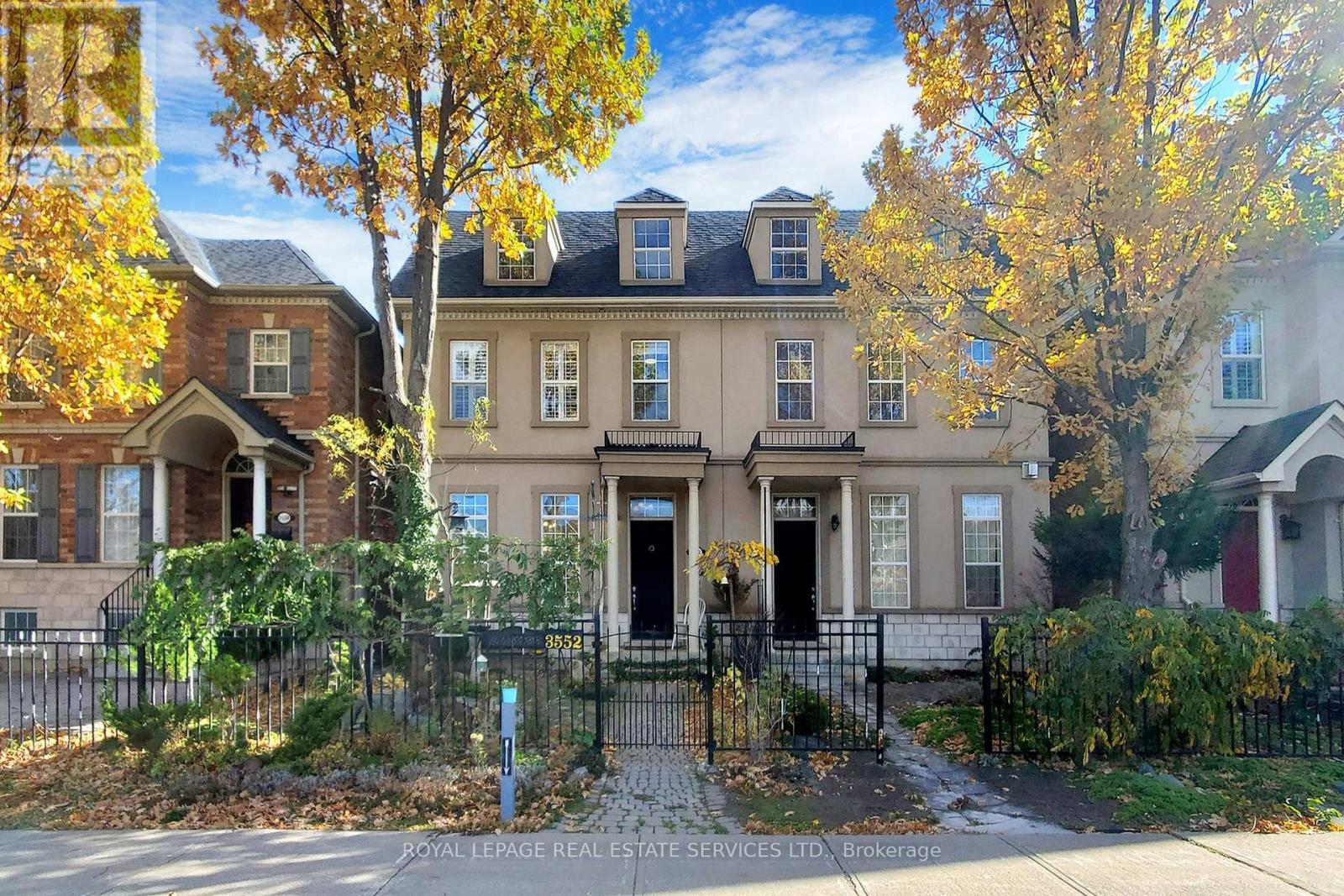 Photo of 3552 Eglinton Avenue