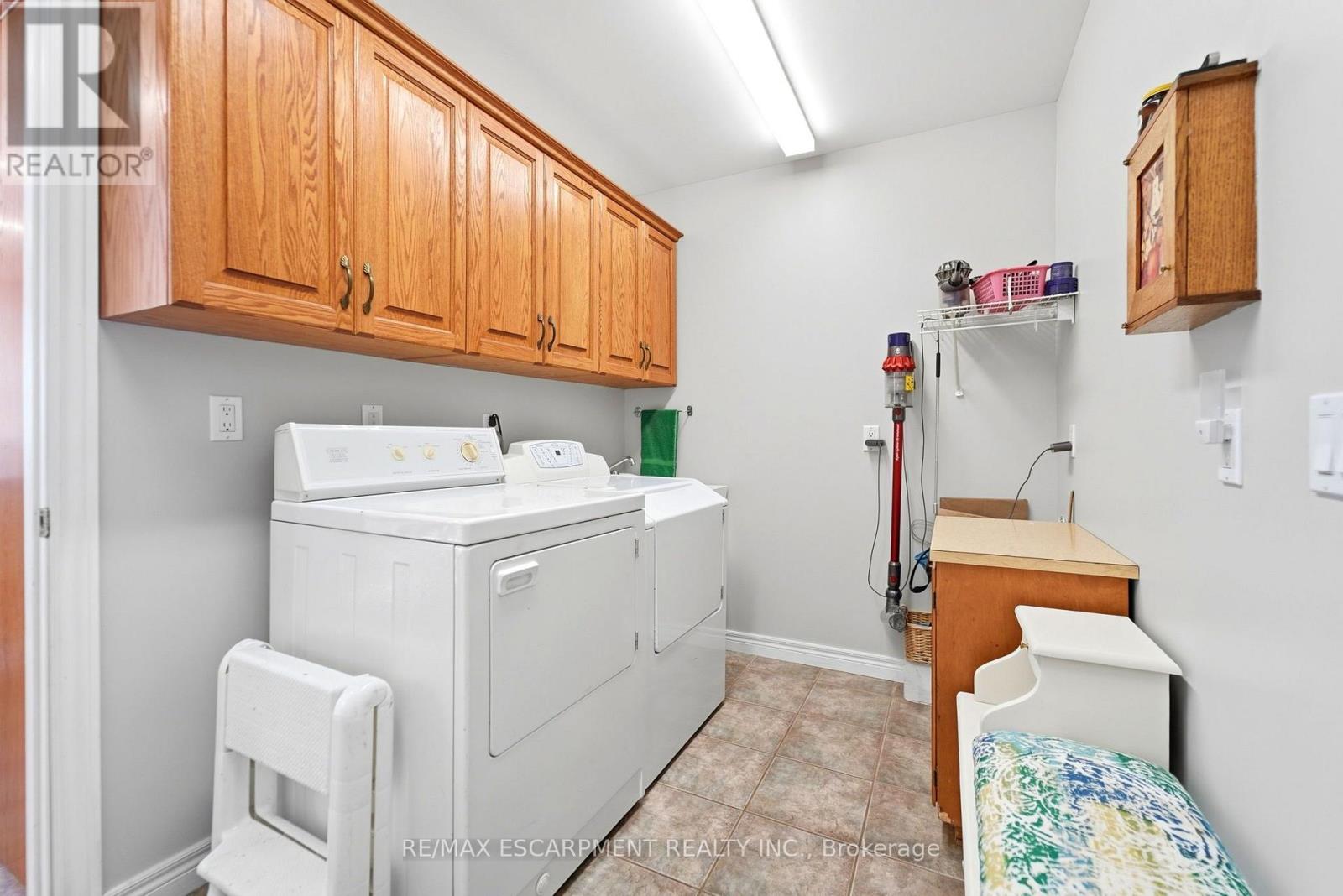 5 Upper Mohawk Point Road, Haldimand, ON photo 15