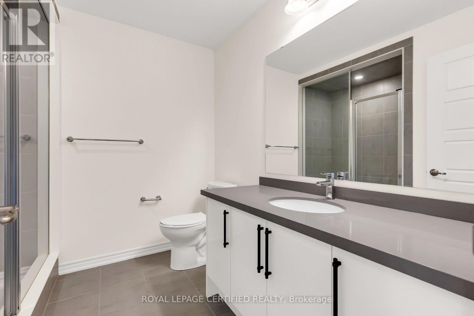 18 Wakeling Drive, Brantford, ON photo 39