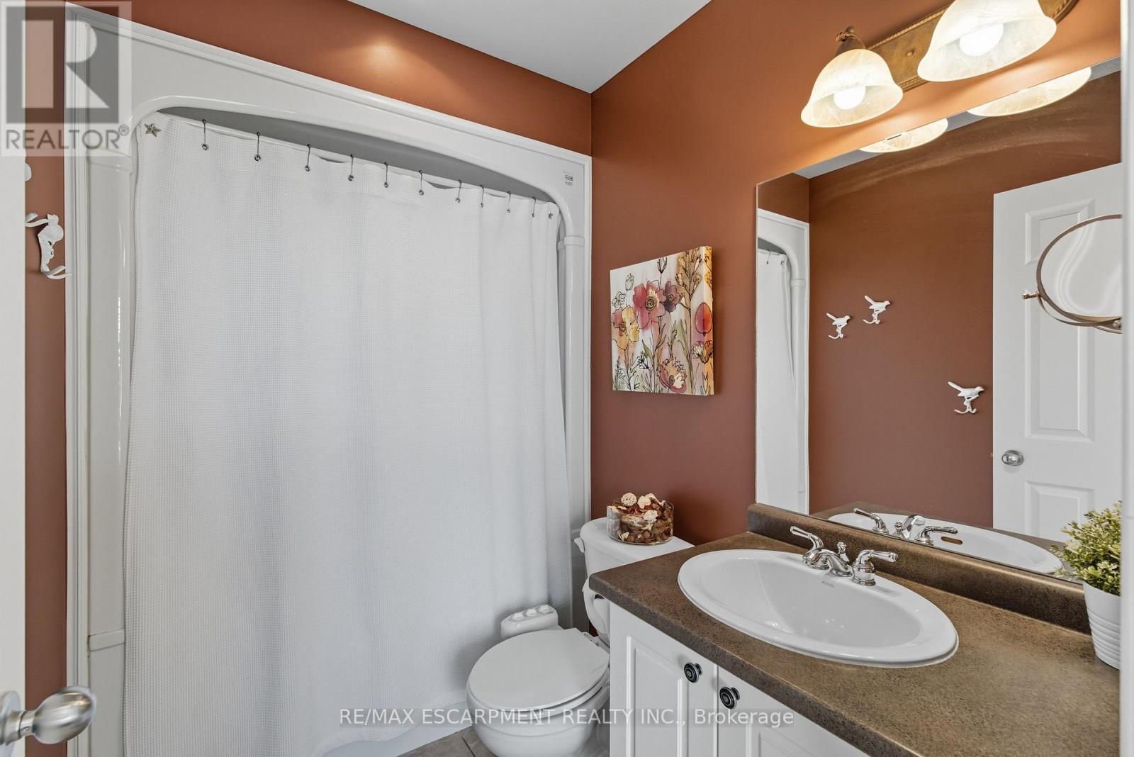 4 Blackburn Crescent, Haldimand, ON photo 30