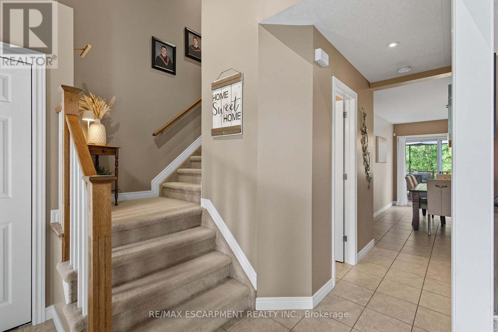 4 Blackburn Crescent, Haldimand, ON photo 7