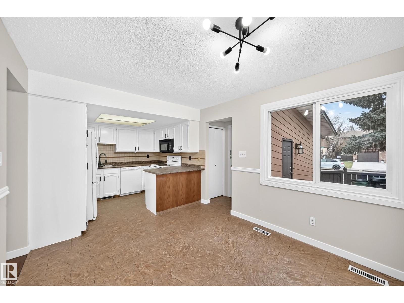 13621 28 ST NW, Edmonton — photo 5