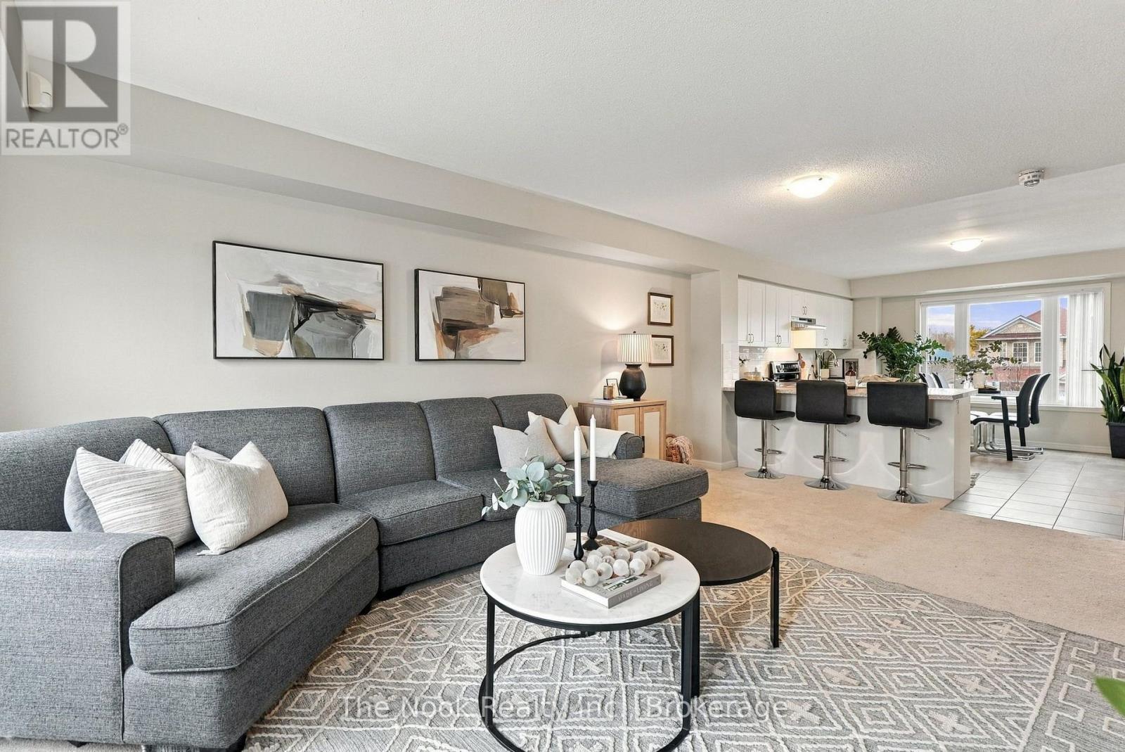11- 250 Sunny Meadow Boulevard, Brampton, ON photo 1