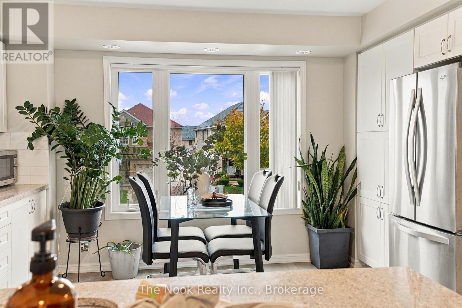 11- 250 Sunny Meadow Boulevard, Brampton, ON photo 7