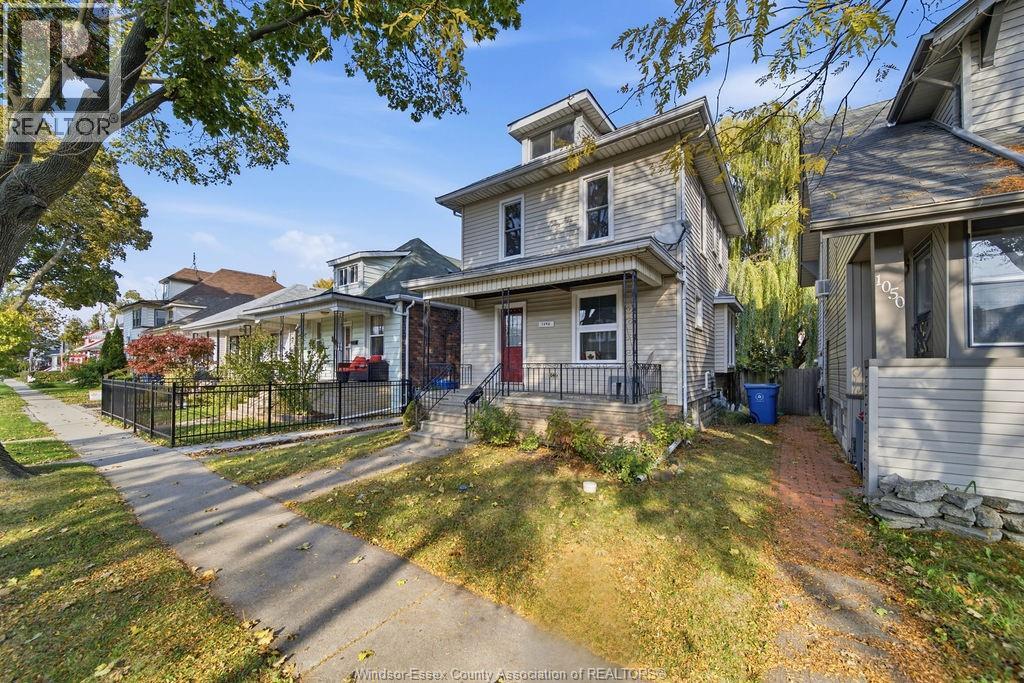 1046 LINCOLN, Windsor — photo 3