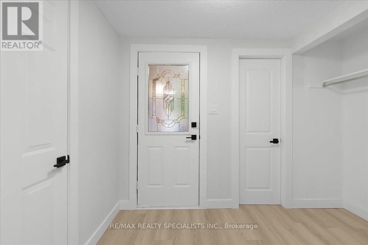 1610 Rawlings Drive, Pickering, ON photo 4