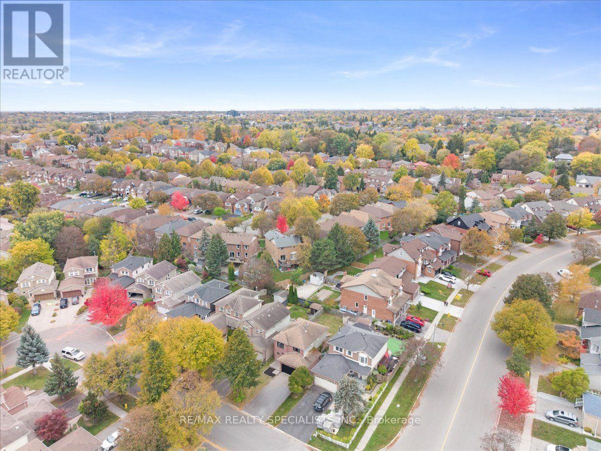 1610 Rawlings Drive, Pickering, ON photo 41