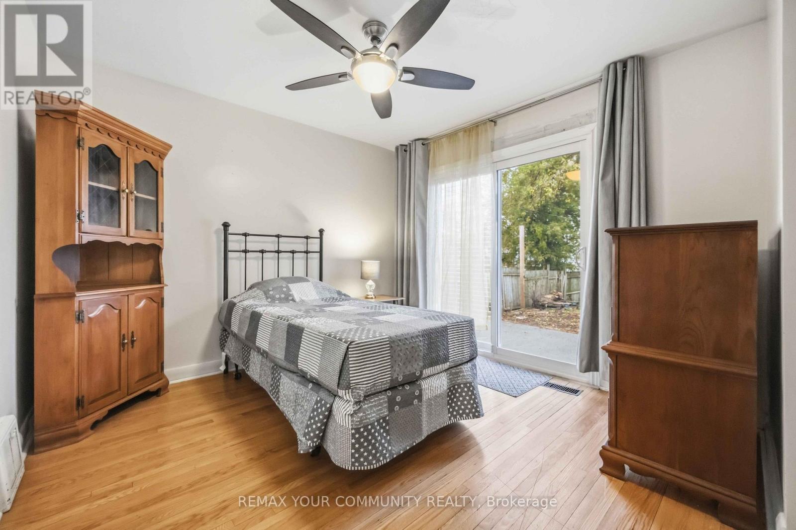 4 Waltonice Road, Toronto, ON photo 15