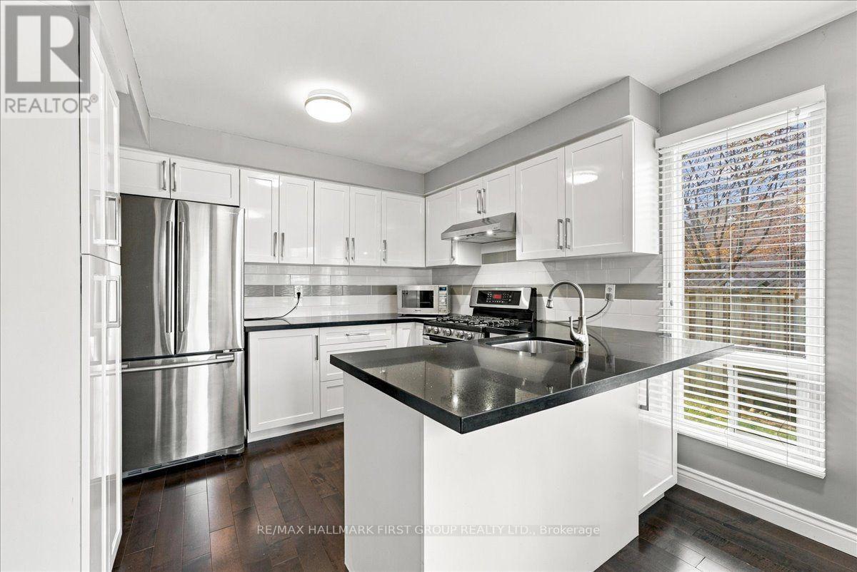 1092 Rambleberry Avenue, Pickering, ON photo 15