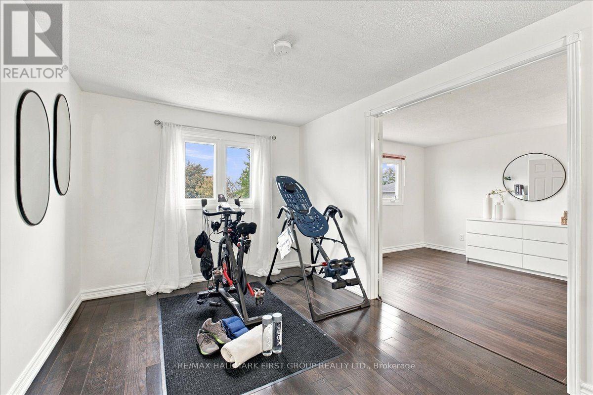 1582 Kelvinway Lane, Pickering, ON photo 24