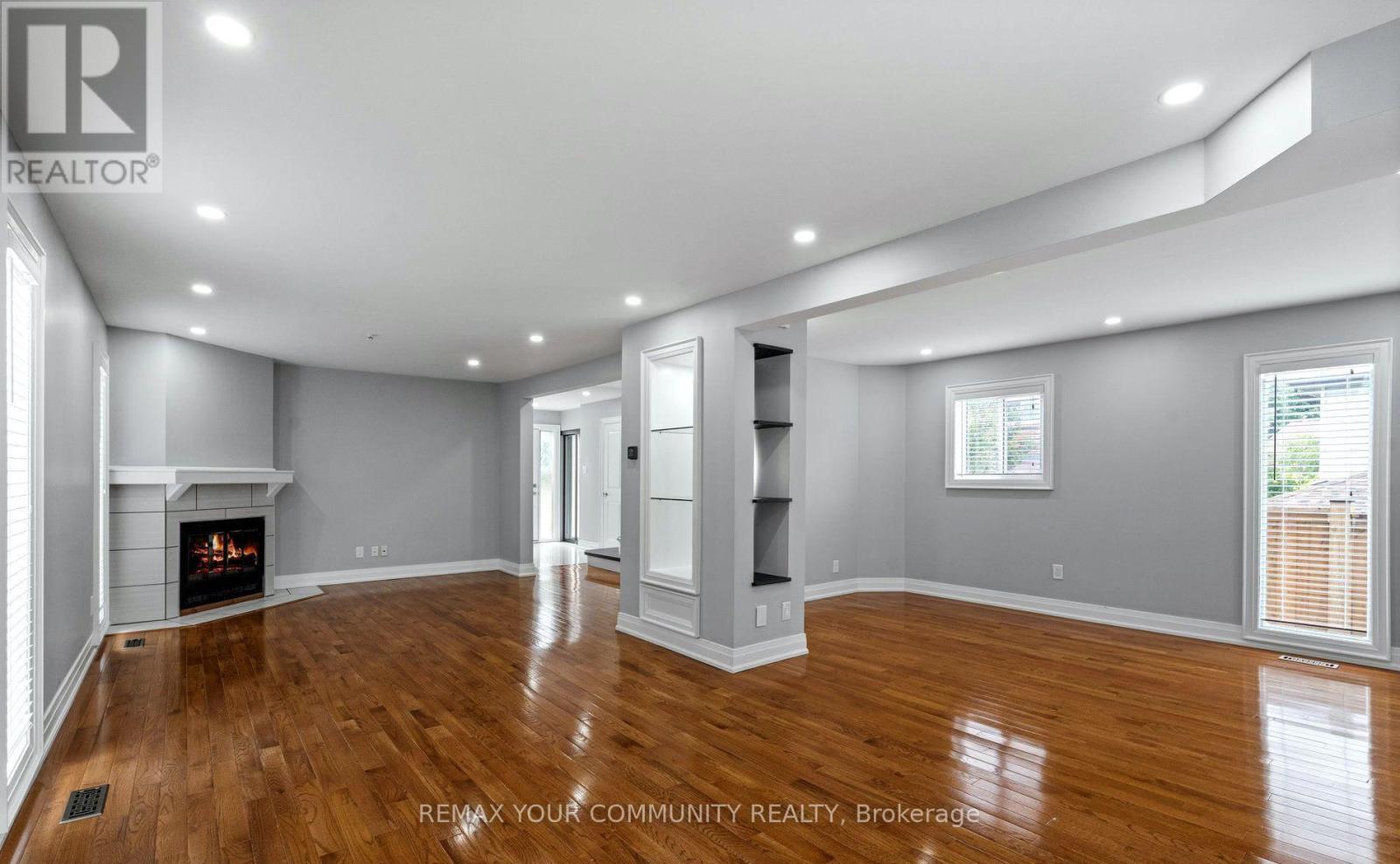 700 Stonepath Circle, Pickering, ON photo 9