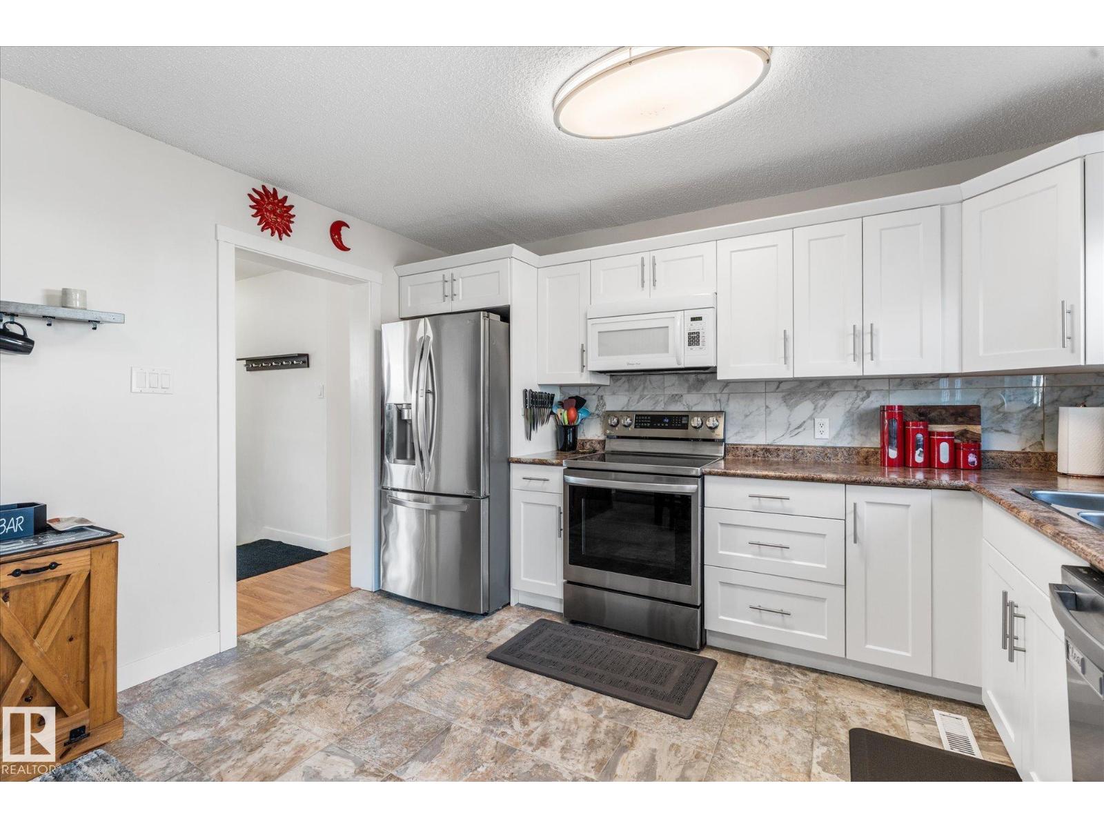 5828 51 AV, Redwater — photo 9