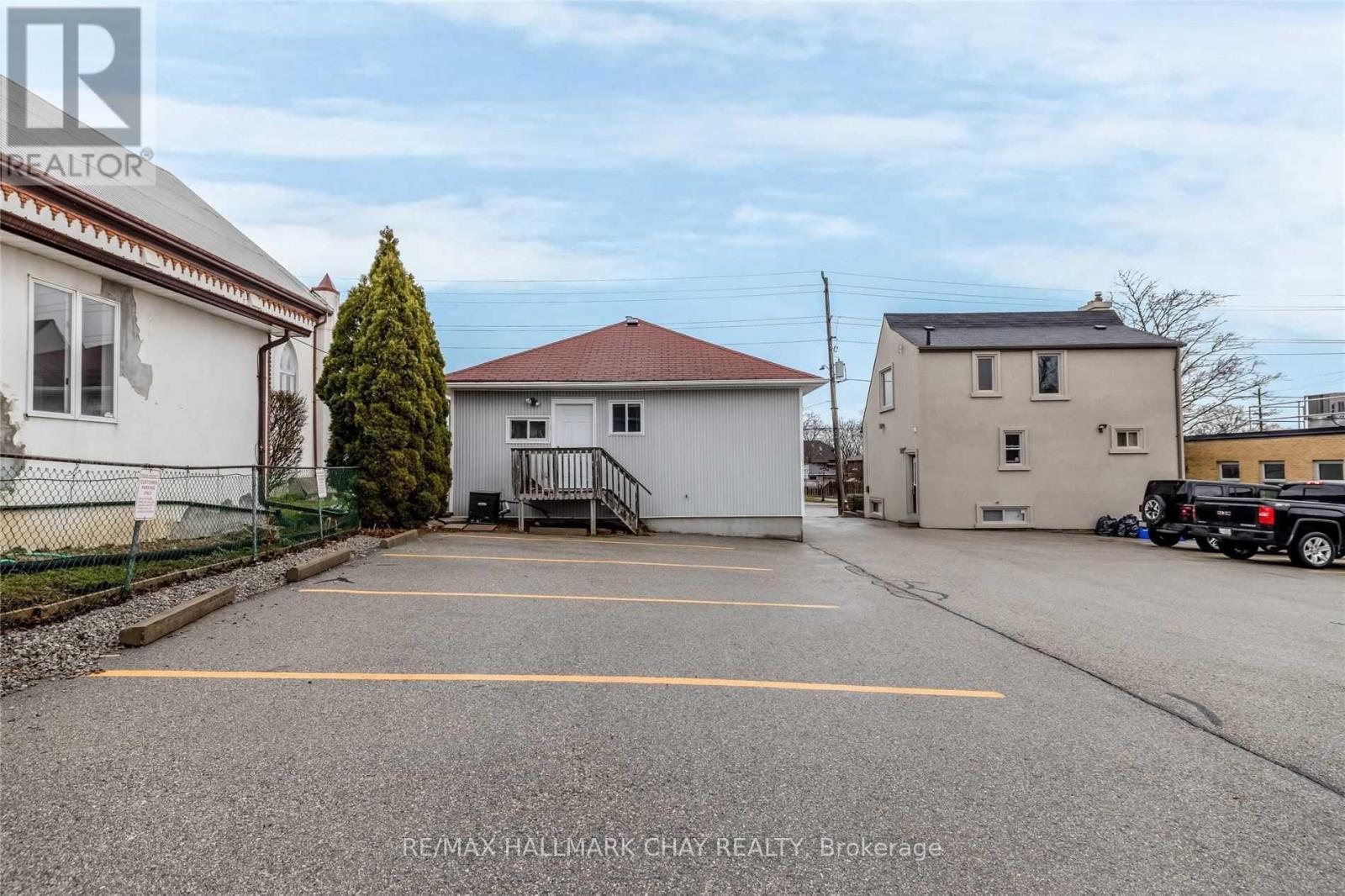 60 Barrie Street, Bradford West Gwillimbury photo 13