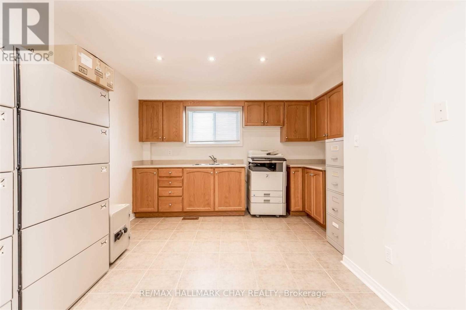 60 Barrie Street, Bradford West Gwillimbury photo 7