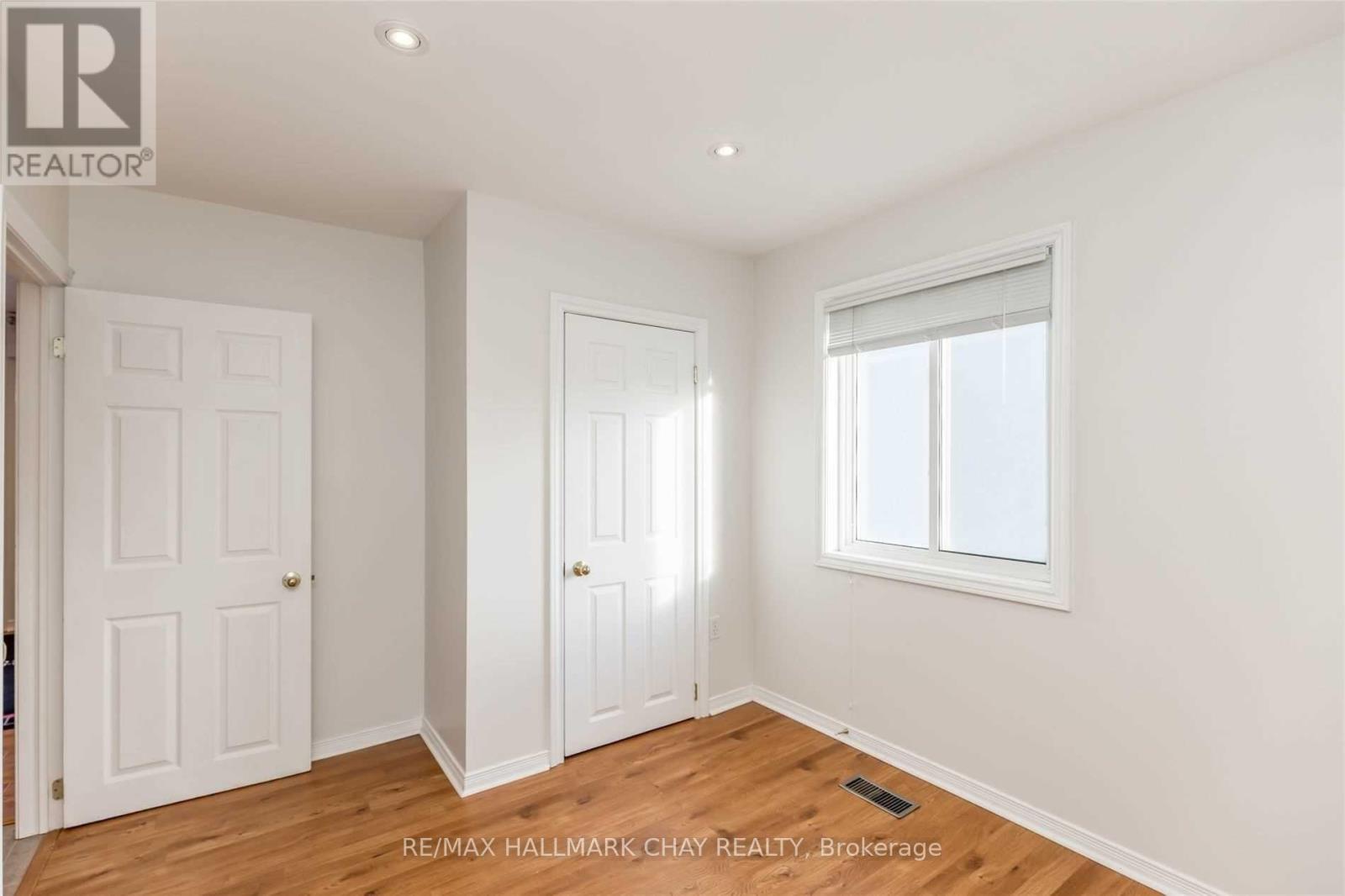 60 Barrie Street, Bradford West Gwillimbury photo 9