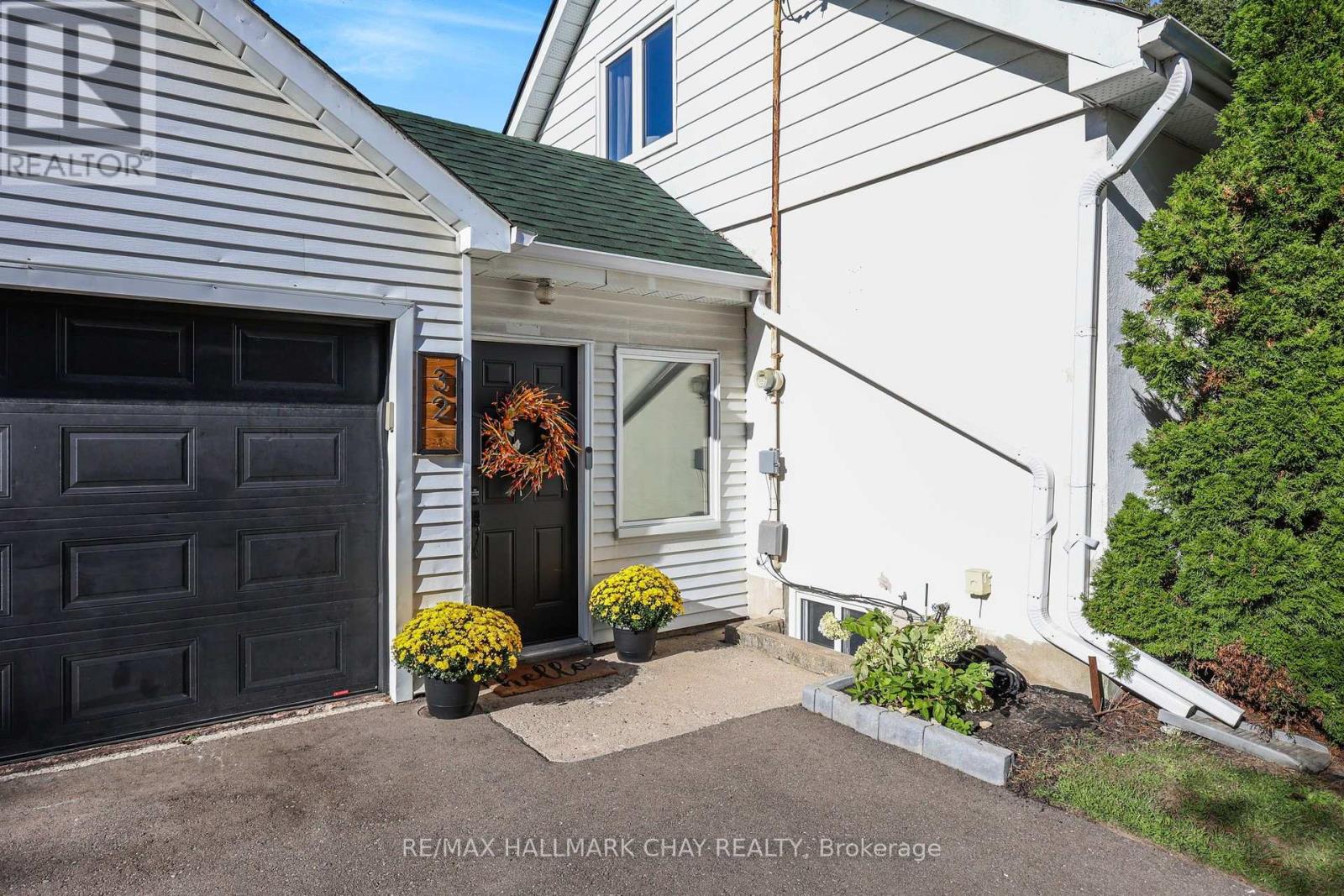 32 Caroline Street, Barrie photo 5
