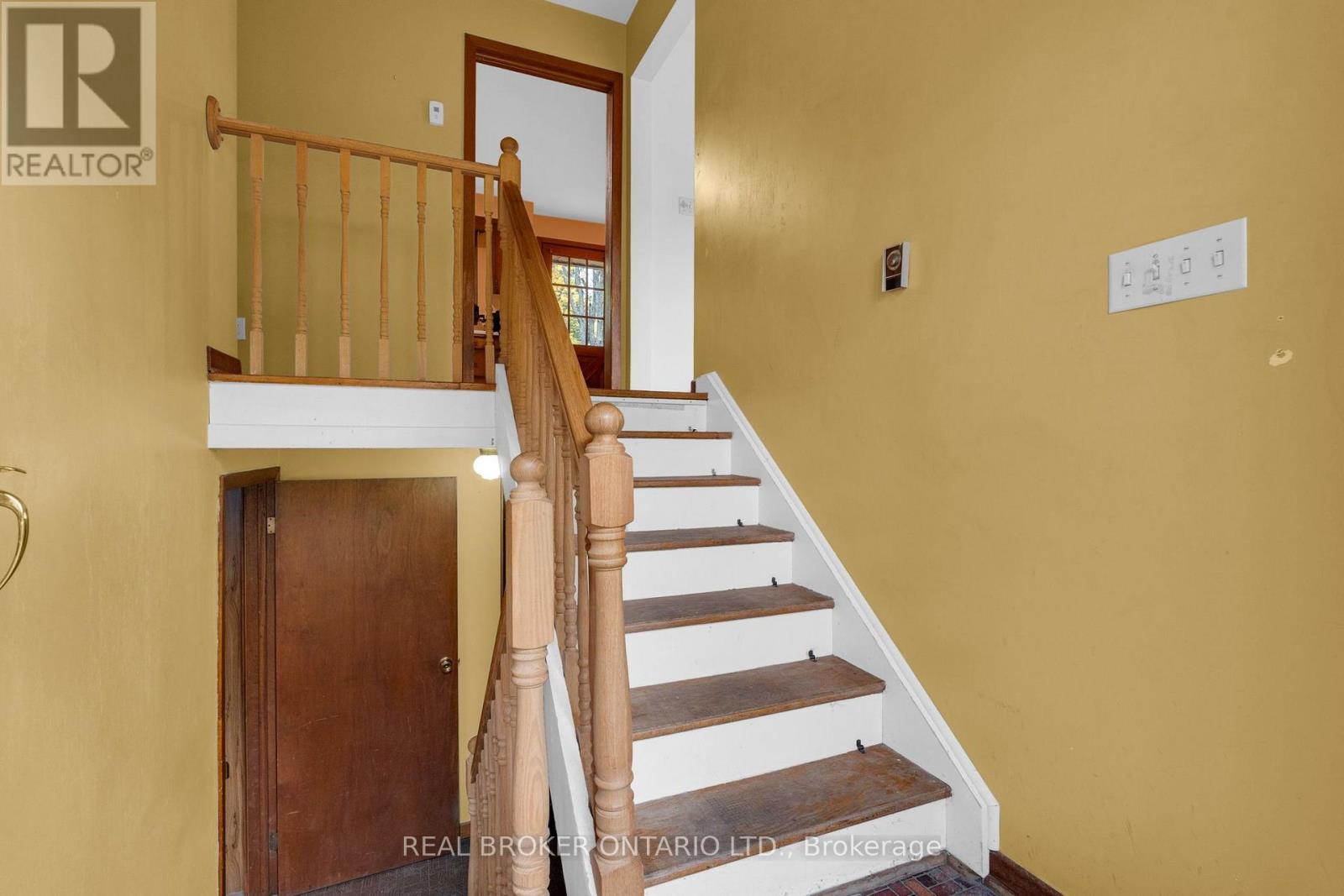 1159 Carson Road, Springwater photo 6