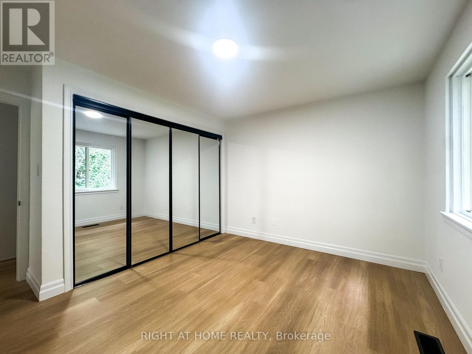 10- 3360 The Credit Woodlands, Mississauga, ON photo 14