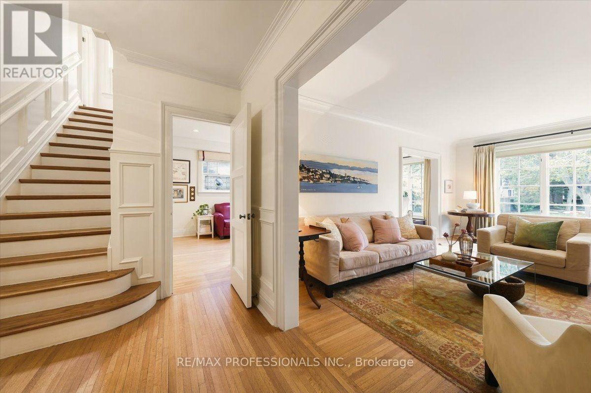 83 King Georges Road, Toronto, ON photo 12