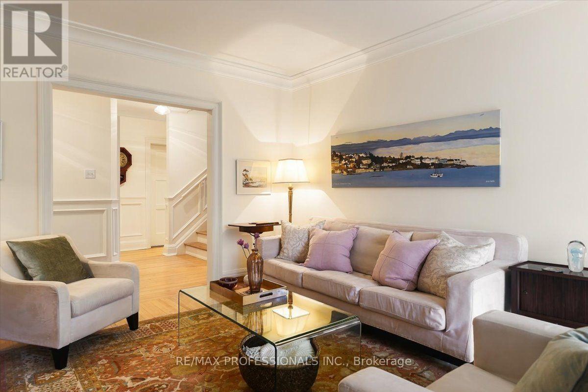 83 King Georges Road, Toronto, ON photo 13
