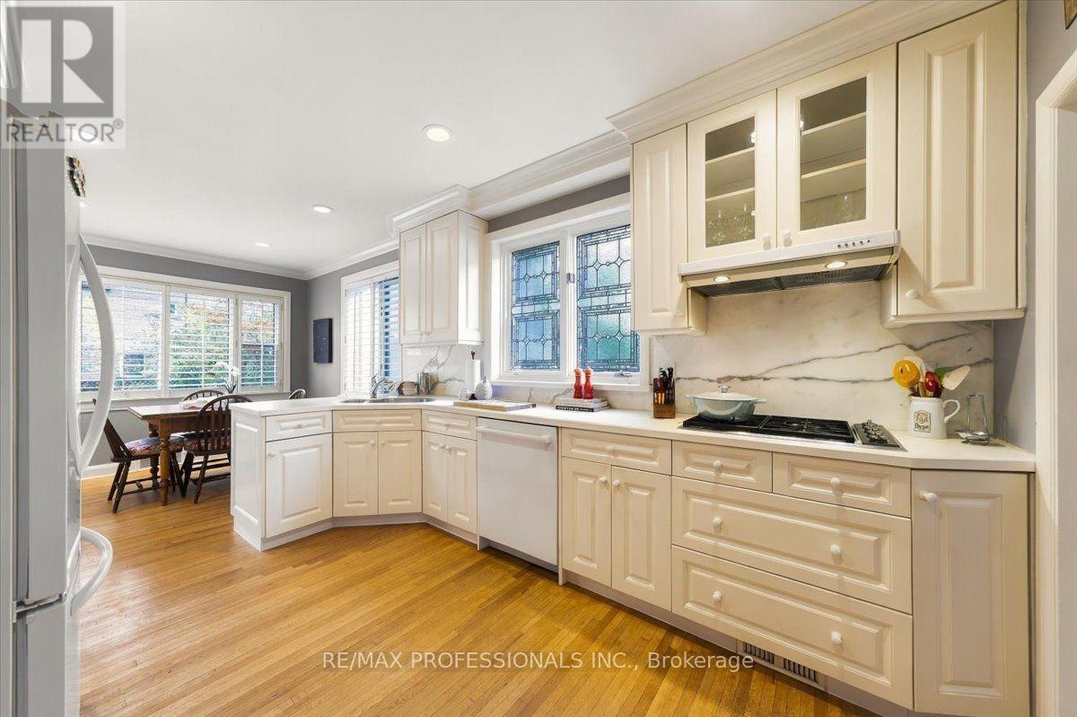 83 King Georges Road, Toronto, ON photo 25