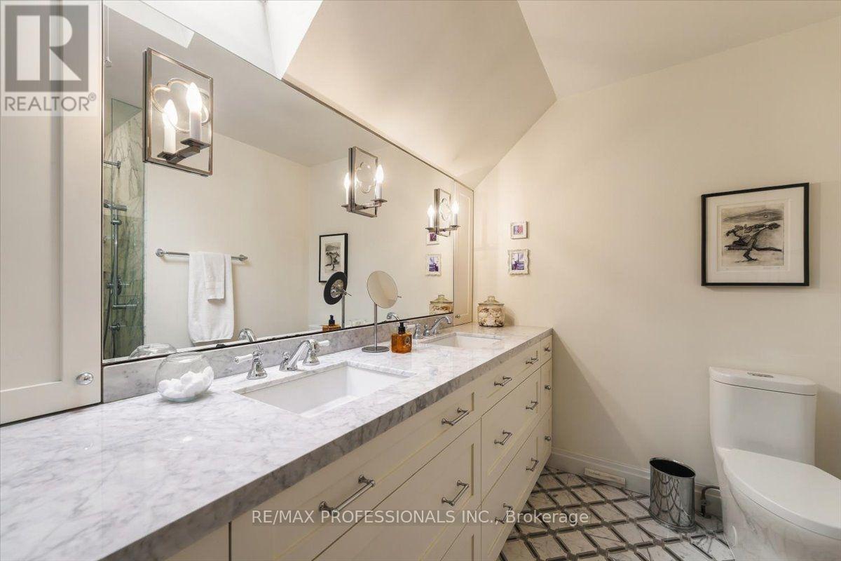 83 King Georges Road, Toronto, ON photo 32