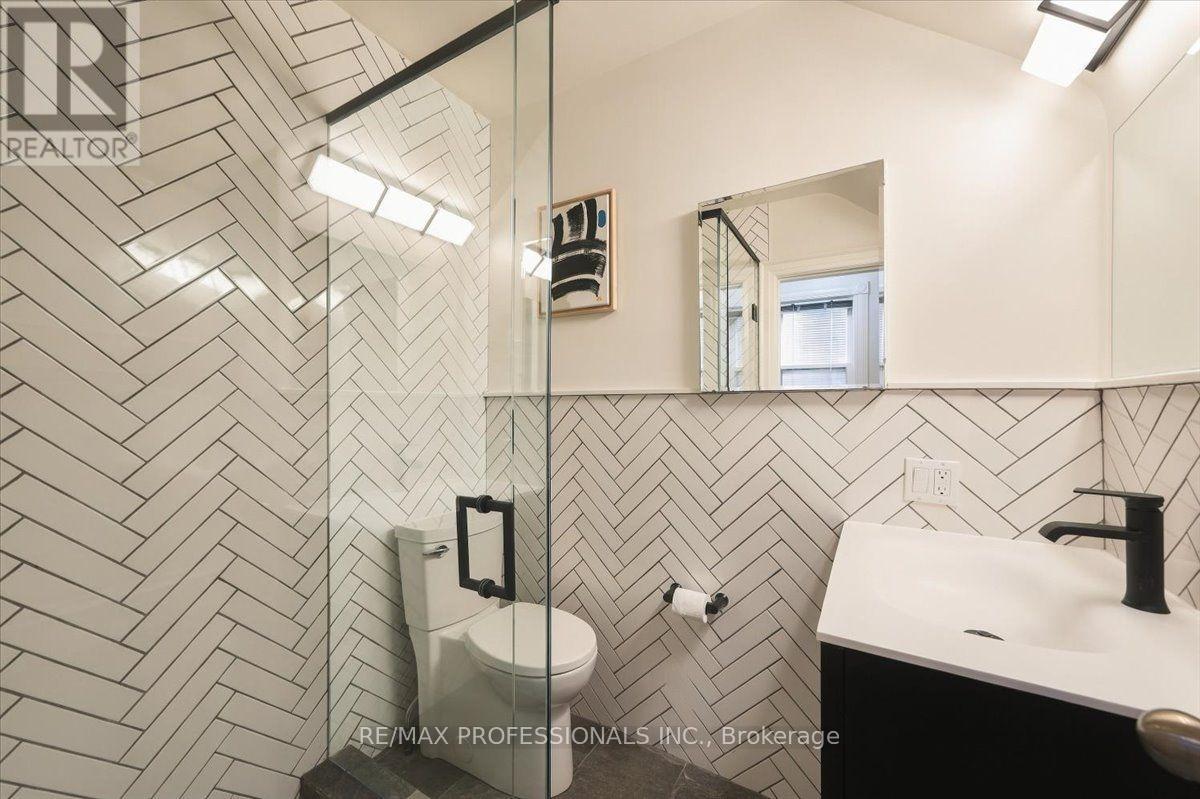 83 King Georges Road, Toronto, ON photo 39