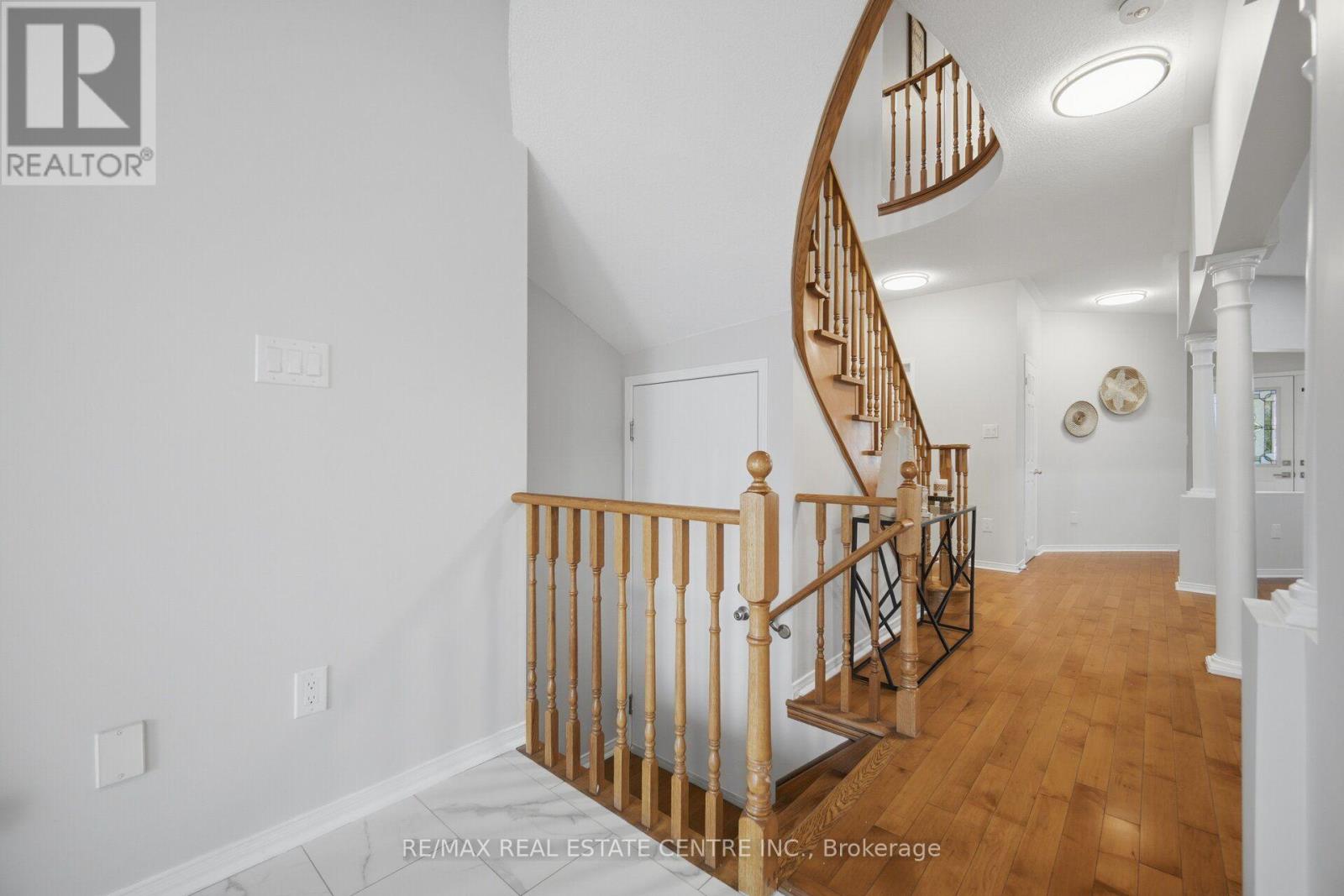 604 Orange Walk Crescent, Mississauga, ON photo 32